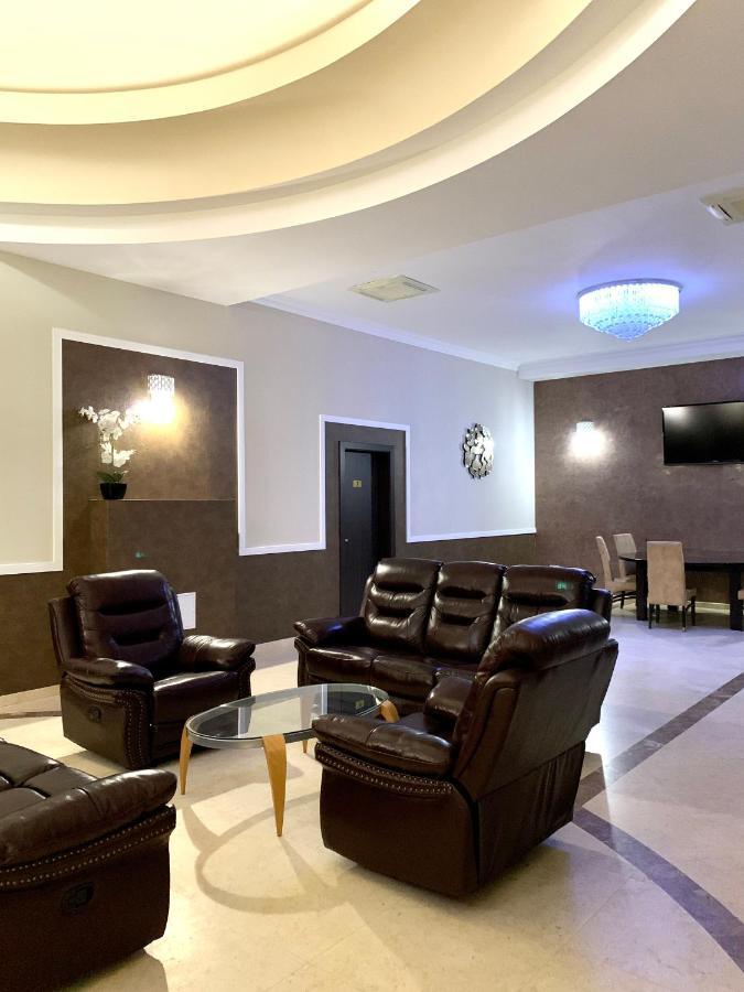 Albert Hotel Πλοέστι Εξωτερικό φωτογραφία
