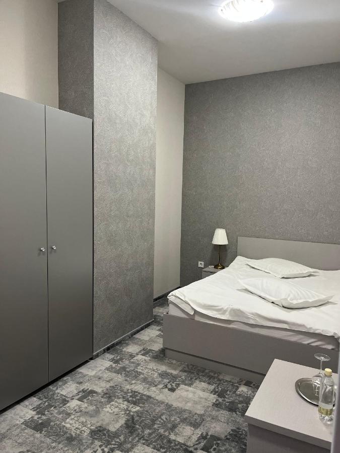 Albert Hotel Πλοέστι Εξωτερικό φωτογραφία