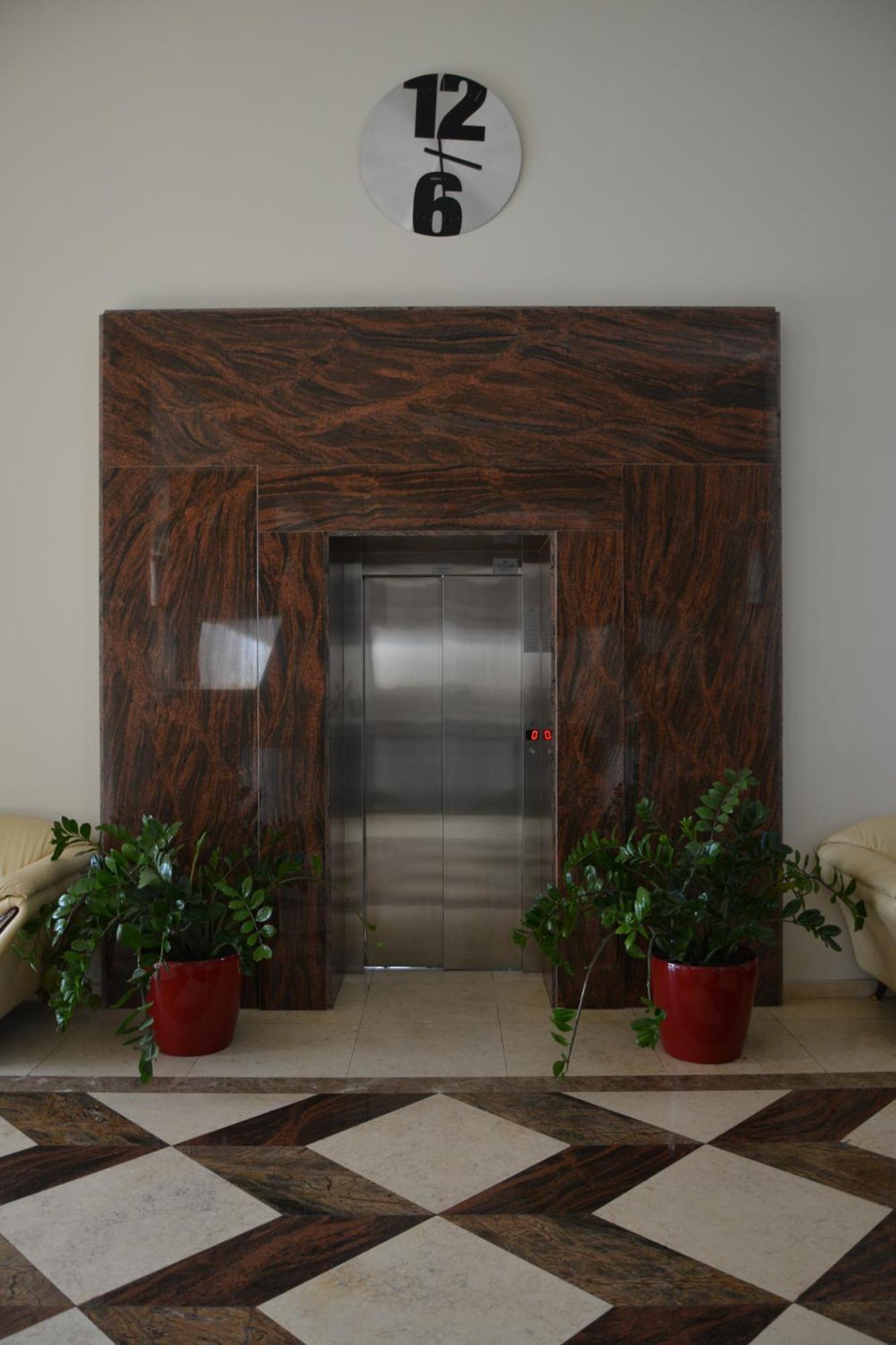 Albert Hotel Πλοέστι Δωμάτιο φωτογραφία